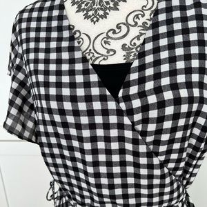 Black and White Wrap Dress, Sz M